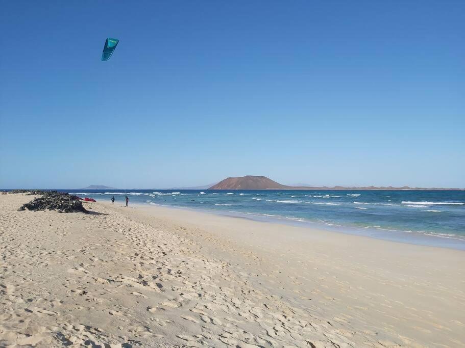 Appartamento Bouganville Con Terrazza E Piscina Corralejo Dış mekan fotoğraf
