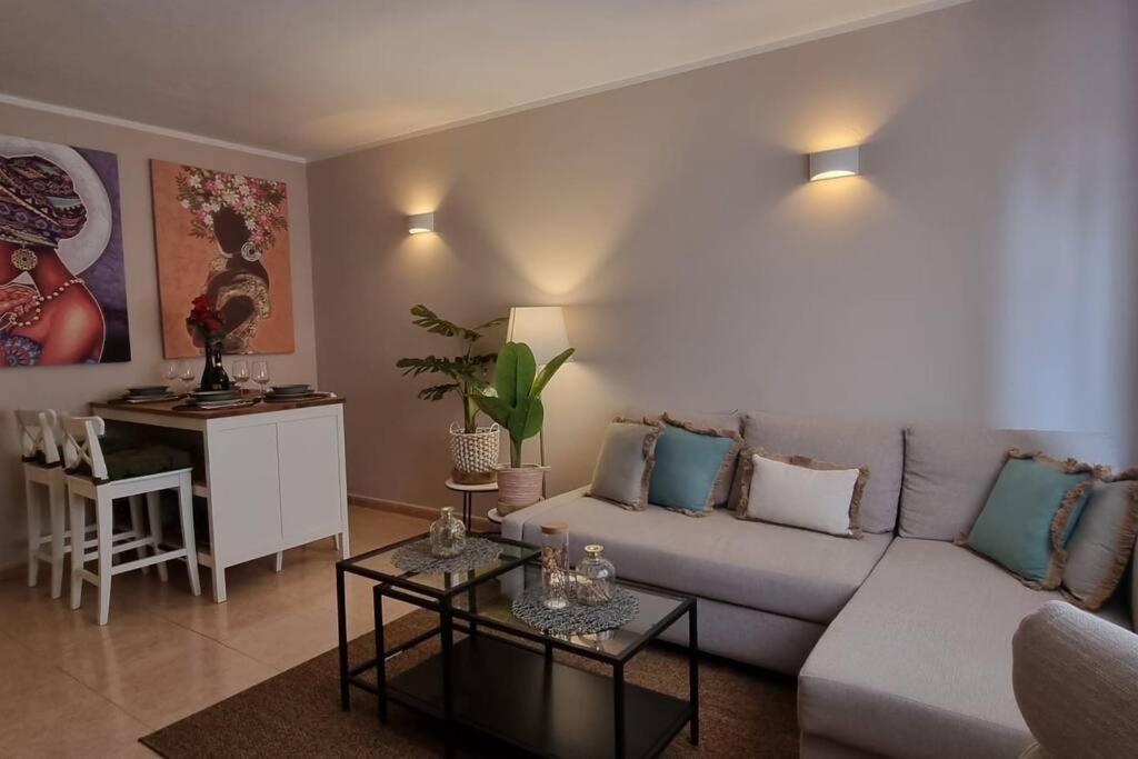 Appartamento Bouganville Con Terrazza E Piscina Corralejo Dış mekan fotoğraf