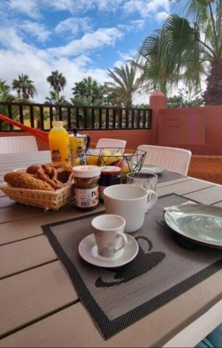 Appartamento Bouganville Con Terrazza E Piscina Corralejo Dış mekan fotoğraf